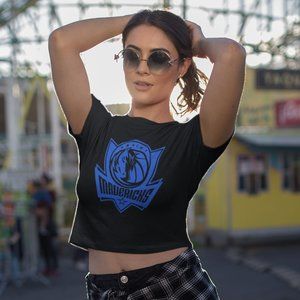 NEW Dallas Mavericks Form Fit Crop Top Shirt BLACK
